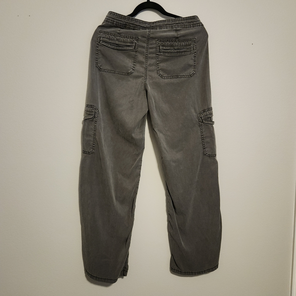 American Eagle Gray Wide Leg Cargo Pants Size 4 Women's Lyocell - Picture 5 of 11